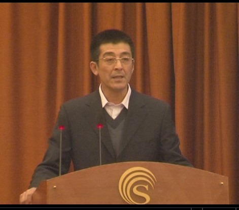 公司常務(wù)副總經(jīng)理孫佐華作工作報告