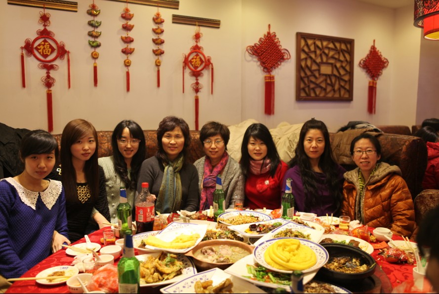 方案一部女同事集體合影