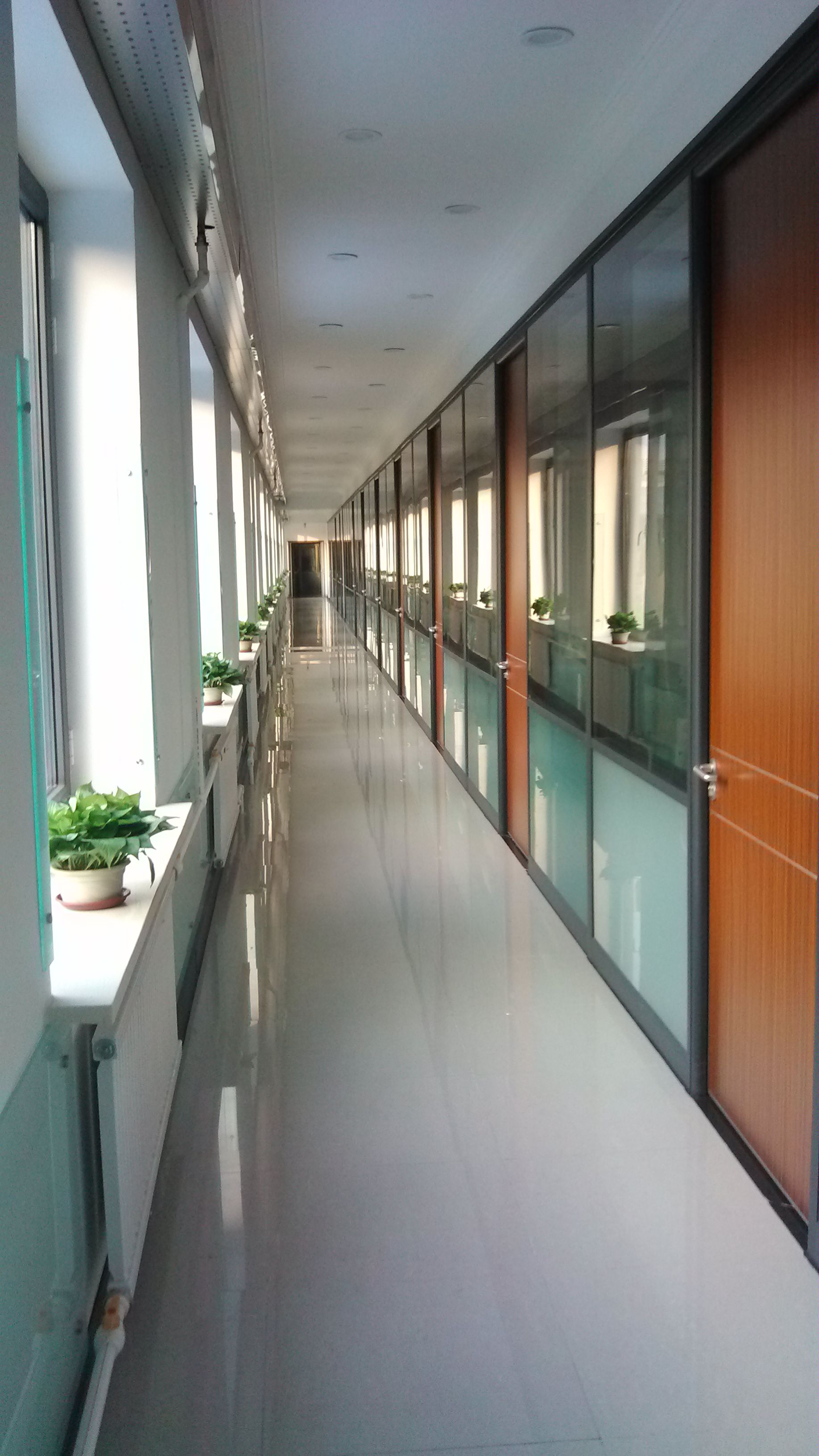 二樓西側(cè)走廊